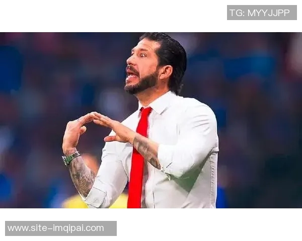 墨西哥籍教练本杰明莫拉正式加盟武汉三镇担任新主教练