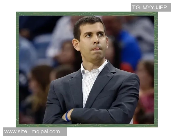 孙悦盛赞斯普利特称其为NBA最佳教练并批评球队战术单一 孙悦盛赞斯普利特称其为NBA最佳教练并批评球队战术单一